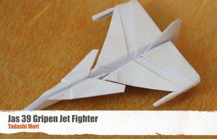 Avion en papier