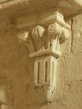 Abbaye Saint-Hilaire, monument historique class des XIIe et XIIIe sicles, premier btiment conventuel carme (XIIIe sicle) du Comtat Venaissin (1274-1791) - Mnerbes - Vaucluse - Chapelle du XIIIe - Cul de lampe
