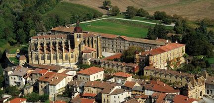 Eglise abbatiale Saint-Antoine  Saint-Antoine-l'Abbaye 38160