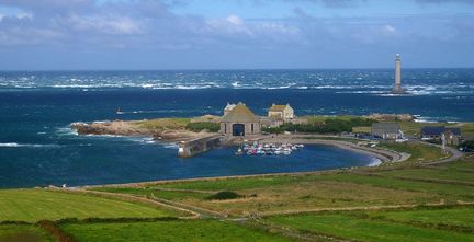 Cap de la Hague - Phare de Goury - Les Dferlantes, roman de Claudie Gallay