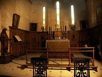 Abbaye Saint-Hilaire, monument historique class des XIIe et XIIIe sicles, premier btiment conventuel carme (XIIIe sicle) du Comtat Venaissin (1274-1791) - Mnerbes - Vaucluse - Chapelle du XIIIe sicle - Les Trois Messes basses - dcor