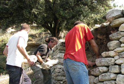 Maison des Mtiers du Patrimoine du Luberon - Les "Pierreux de l'architecture vernaculaire"