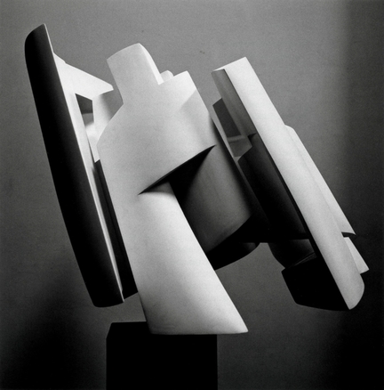 Envol III, maquette en pltre, Parvine Curie, 2002