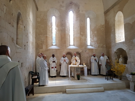 2018.11.08 Visite de l'abbaye Saint-Hilaire par les frres carmes de la communaut de Montpellier