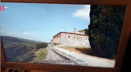 2024 - Janvier - Diffusion sur la chane de tlvision 3sat d'un reportage consacr  l'abbaye Saint-Hilaire