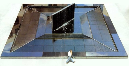 Toulon, place Besagne, sculpture-Fontaine, Ren Guiffrey, 1990-1993