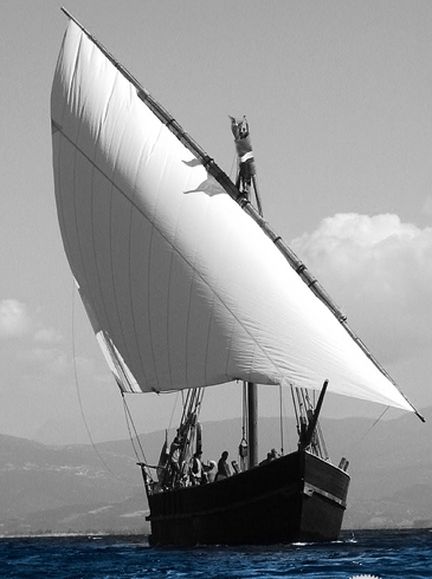 Levant : thirteenth century sailing ship