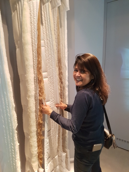 Brun de Vian-Tiran - La Filaventure, muse sensoriel des fibres nobles, L'Isle-sur-la-Sorgue,le 22.03.2019 - Identification du remplissage des couettes