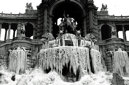 Fvrier 1956 - Palais Longchamp  Marseille