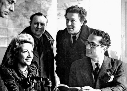 De gauche  droite : Max Ernst, Jacqueline Lamba, Andr Masson et Varian Fry - Villa Air-Bel, Marseille