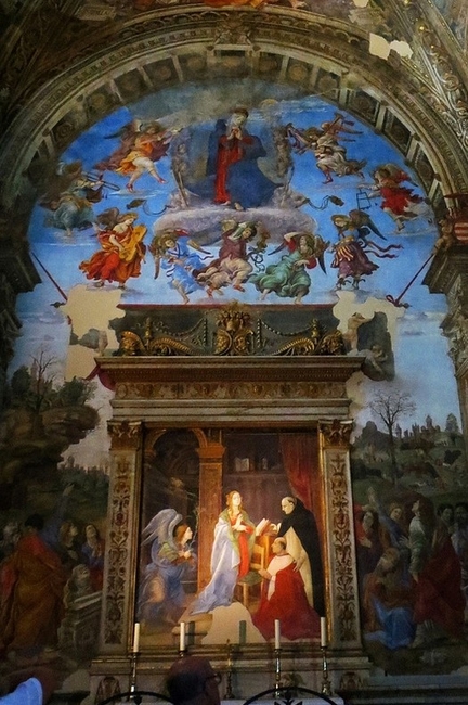 Chapelle Carafa, glise Santa Maria sopra Minerva (1488-1493), fresque, retable: Vierge  qui Saint Thomas d’Aquin prsente le Cardinal Carafa, fresque: assomption de la Vierge, Rome - Italie